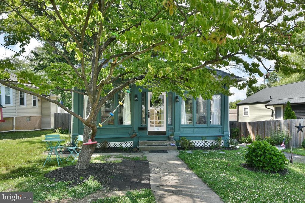 1716 WEBSTER AVE, Abington, PA 19001