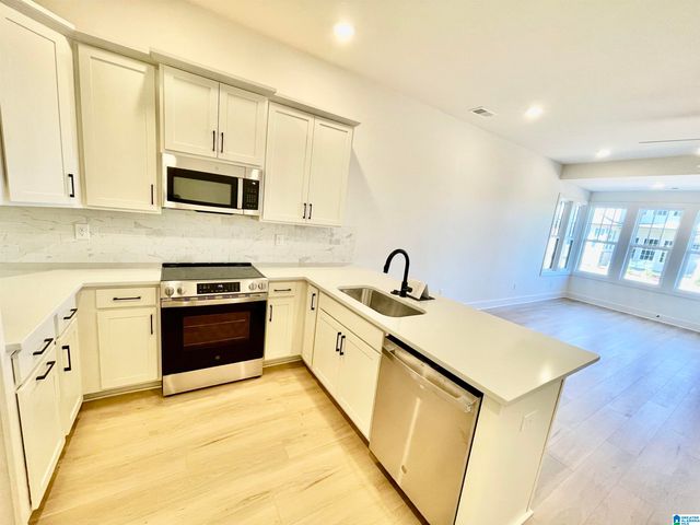 1729 MONKTON LANE, Hoover, AL 35244