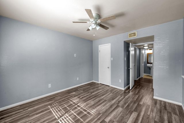 3500 Tangle Brush Drive 40, The Woodlands, TX 77381