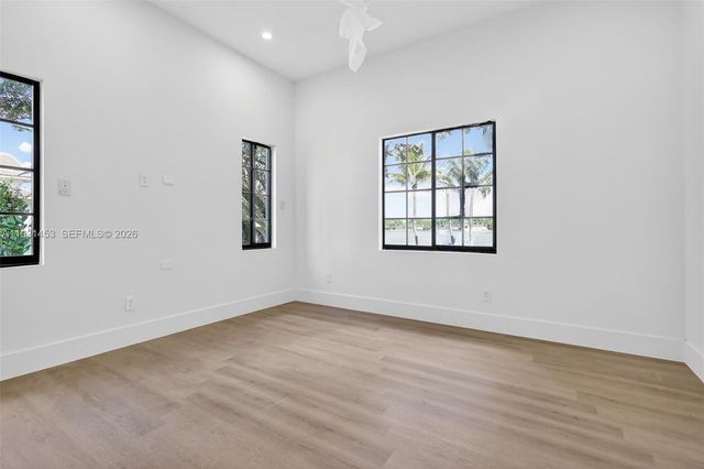 14891 SW 20th Street, Davie, FL 33326