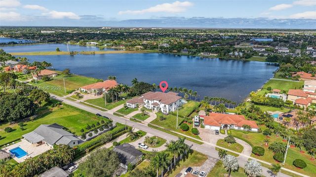 14891 SW 20th Street, Davie, FL 33326