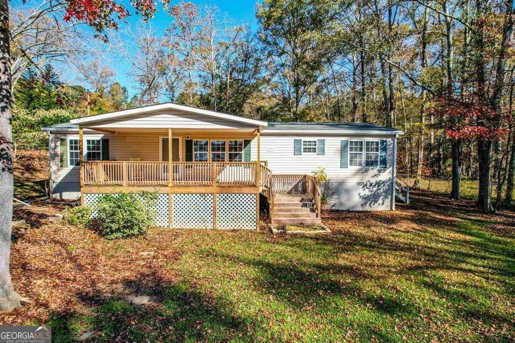 126 W Little River Court, Eatonton, GA 31024