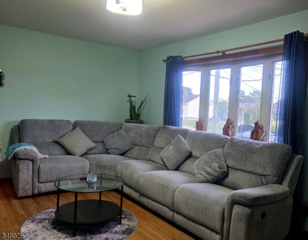 324 Evans Ave, Piscataway Twp., NJ 08854 — photo 3