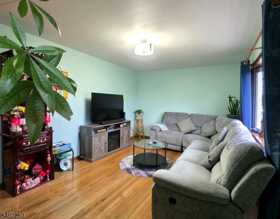 324 Evans Ave, Piscataway Twp., NJ 08854 — photo 4