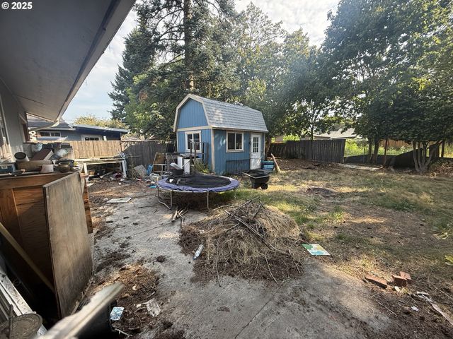 2126 Se 162nd Ave, Portland, OR 97233