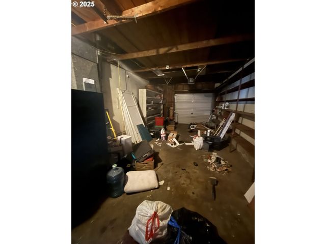 2126 Se 162nd Ave, Portland, OR 97233