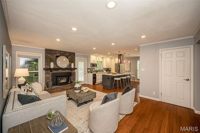233 Portico Drive, Chesterfield, MO 63017