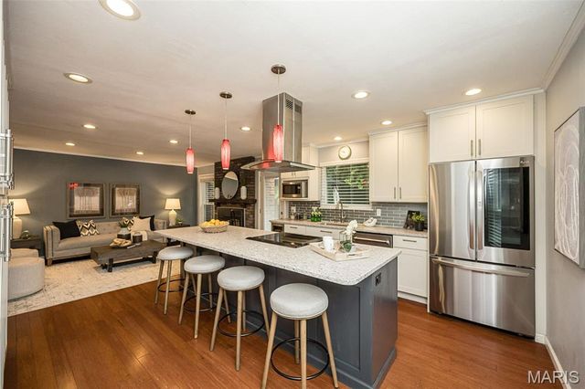 233 Portico Drive, Chesterfield, MO 63017