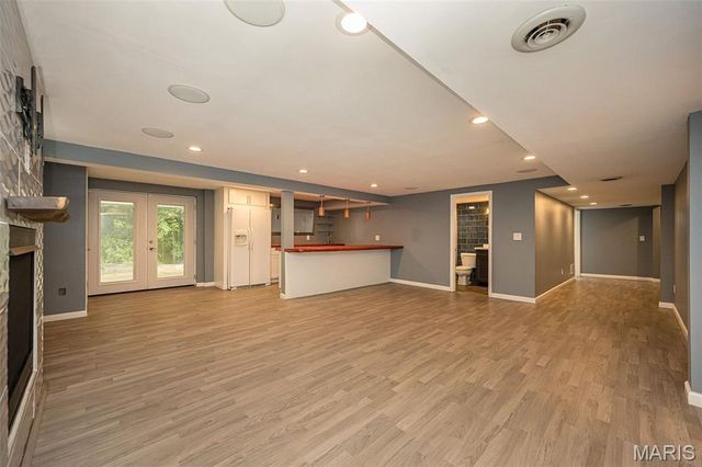 233 Portico Drive, Chesterfield, MO 63017