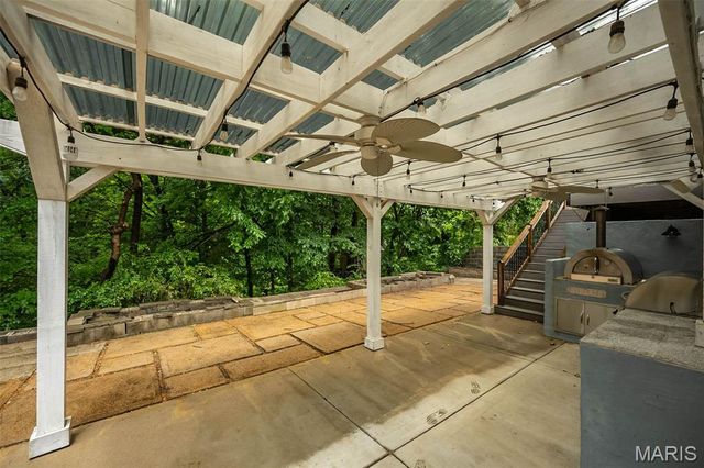 233 Portico Drive, Chesterfield, MO 63017