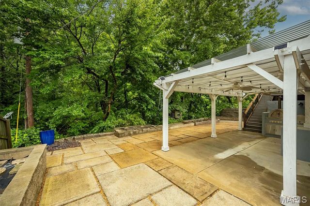 233 Portico Drive, Chesterfield, MO 63017