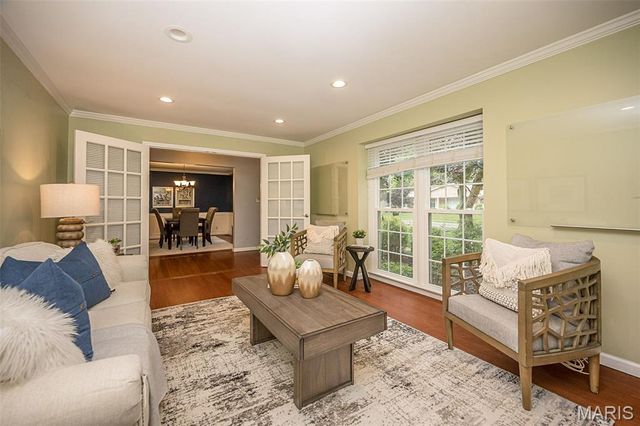 233 Portico Drive, Chesterfield, MO 63017