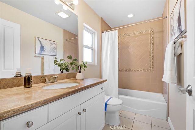 149 Paseo Vista, Palm Desert, CA 92260