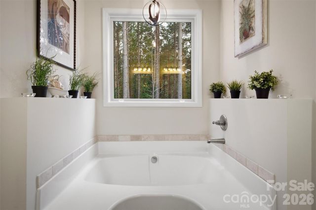 2079 Dockside Place, Connelly Springs, NC 28612