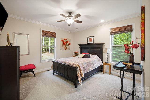 2079 Dockside Place, Connelly Springs, NC 28612