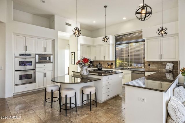9678 E HIDDEN GREEN Drive, Scottsdale, AZ 85262