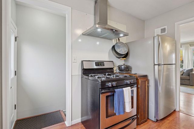 5716 Knox Avenue S, Minneapolis, MN 55419