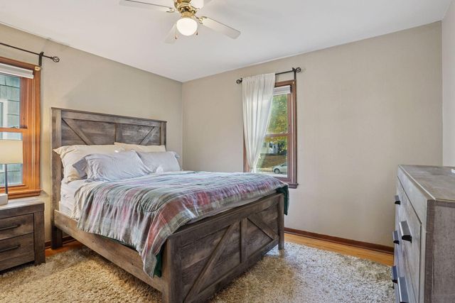 5716 Knox Avenue S, Minneapolis, MN 55419