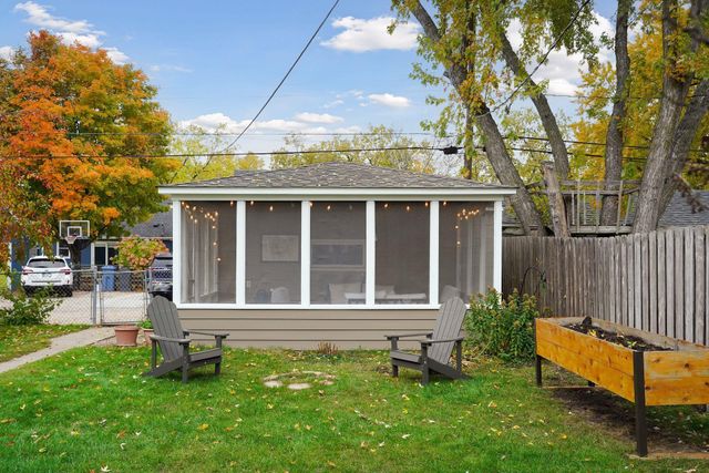 5716 Knox Avenue S, Minneapolis, MN 55419