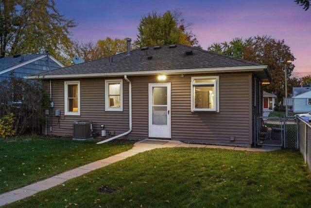 5716 Knox Avenue S, Minneapolis, MN 55419