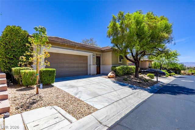 27 GLADEWATER Drive, Henderson, NV 89052