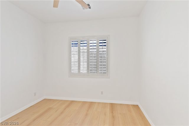 27 GLADEWATER Drive, Henderson, NV 89052
