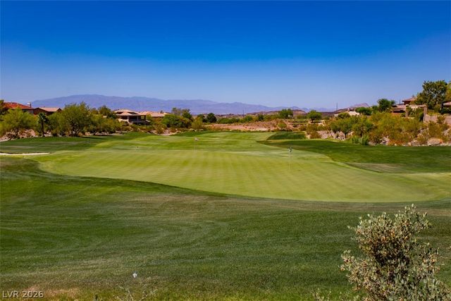 27 GLADEWATER Drive, Henderson, NV 89052