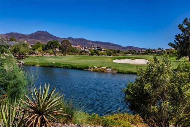 27 GLADEWATER Drive, Henderson, NV 89052