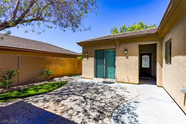 27 GLADEWATER Drive, Henderson, NV 89052