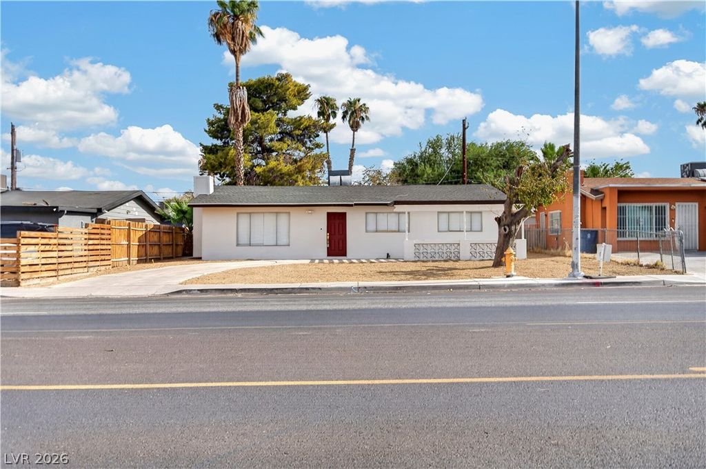 4289 Vegas Valley Drive, Las Vegas, NV 89121 — photo 2