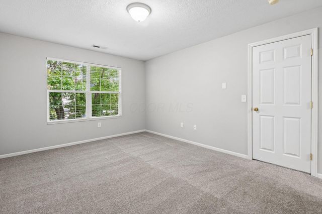 5600 Vintage Place, Dublin, OH 43016