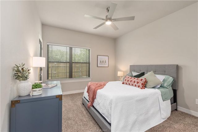 713 Turner Street B, College Station, TX 77840