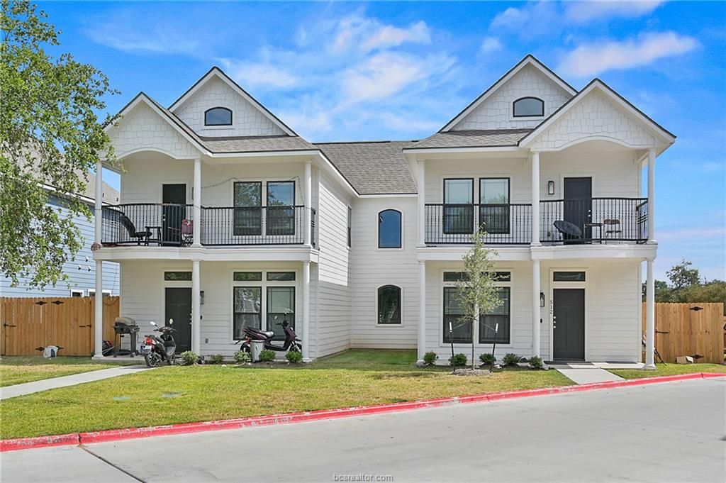 713 Turner Street B, College Station, TX 77840