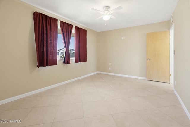 11002 W CONNECTICUT Avenue, Sun City, AZ 85351