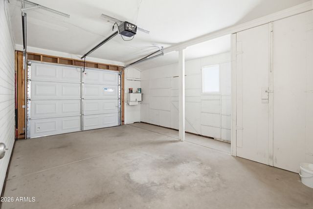 11002 W CONNECTICUT Avenue, Sun City, AZ 85351