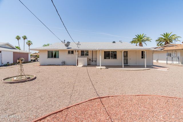 11002 W CONNECTICUT Avenue, Sun City, AZ 85351