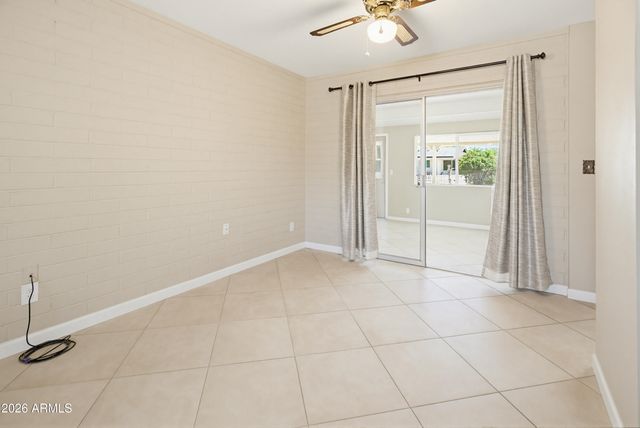 11002 W CONNECTICUT Avenue, Sun City, AZ 85351