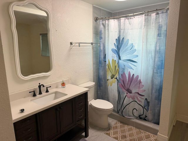 1963 HIGHLAND Drive, North Palm Beach, FL 33408