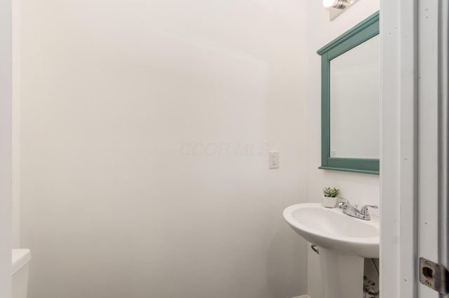 557 E Gates Street, Columbus, OH 43206