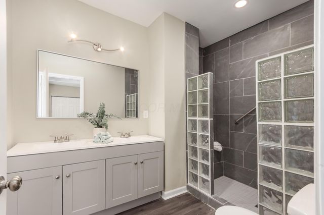 557 E Gates Street, Columbus, OH 43206