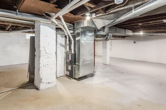 557 E Gates Street, Columbus, OH 43206