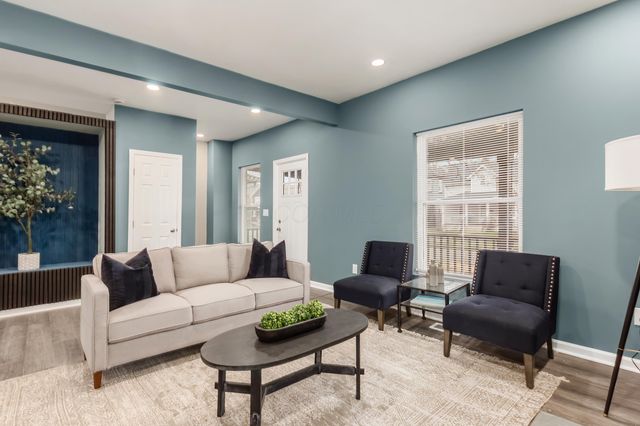 557 E Gates Street, Columbus, OH 43206