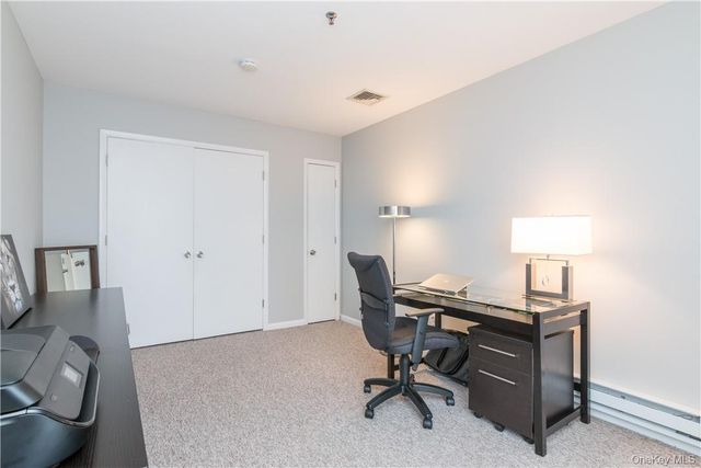 100 Chatterton Avenue 4, White Plains, NY 10606