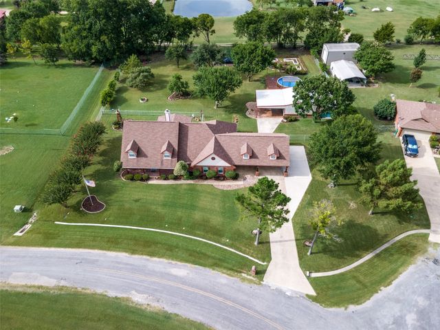 6630 Meadow Ridge Circle, Nevada, TX 75173