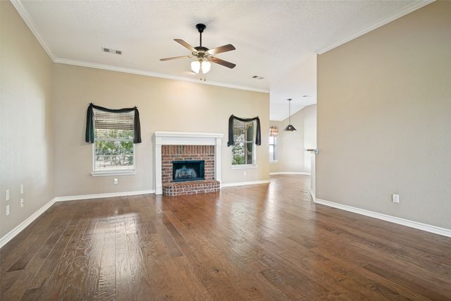 6630 Meadow Ridge Circle, Nevada, TX 75173