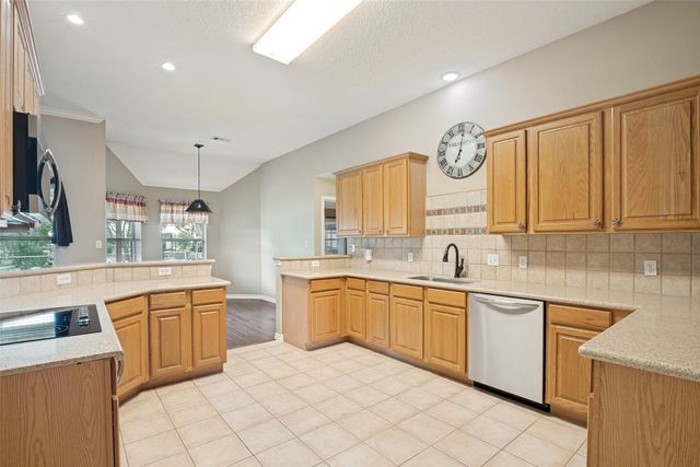 6630 Meadow Ridge Circle, Nevada, TX 75173