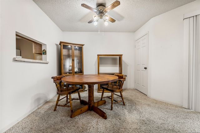11843 Braesview Apt 913, San Antonio, TX 78213