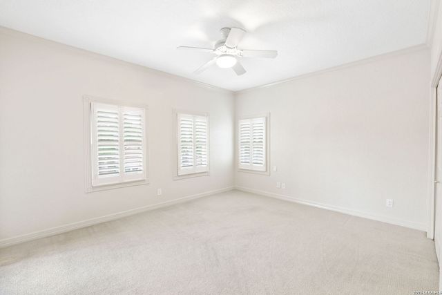15 Granburg Cir, San Antonio, TX 78218