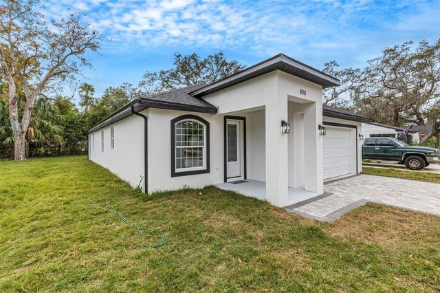808 W LOWRY LANE, Tampa, FL 33604