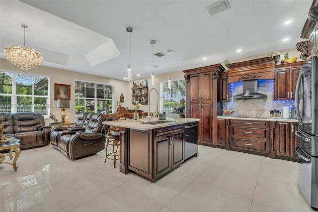 3806 SW 166th Ave, Miramar, FL 33027